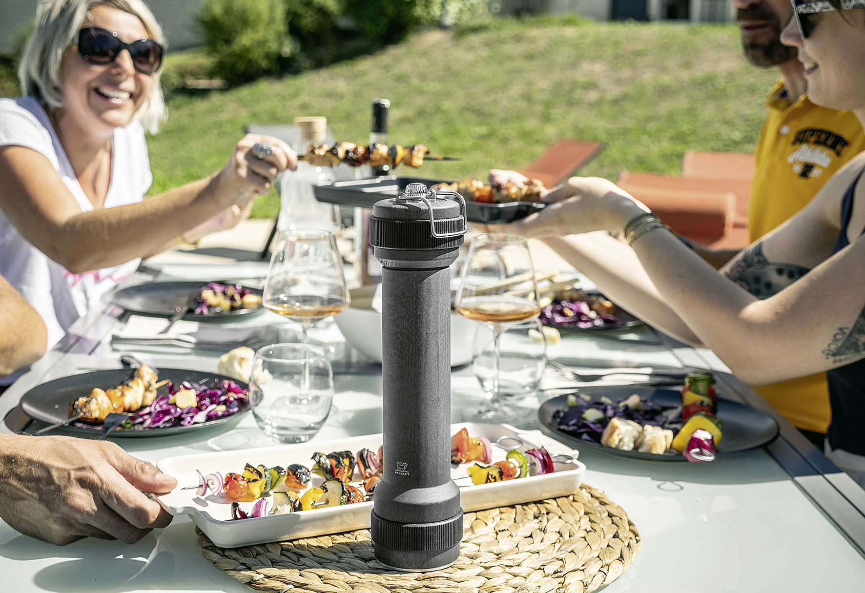 4006950041526_05c1rGMSqfE8MIU BBQ Pfeffermühle